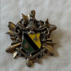 Vintage Gold Crest Brooch